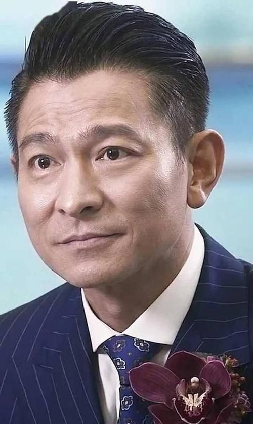 刘德华多大岁 粉丝最关心的年龄问题解答
