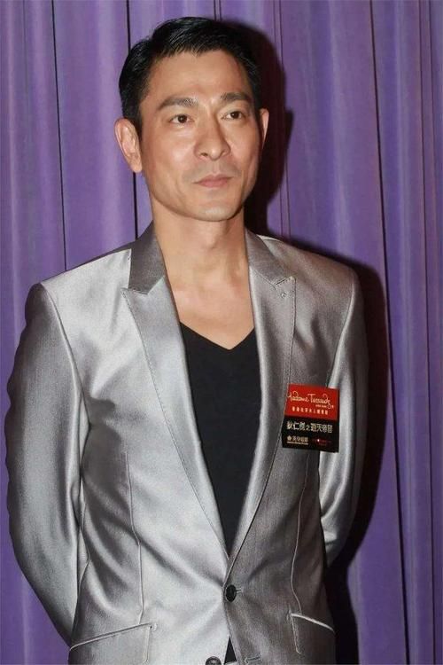 刘德华天幕公司成功秘诀解析明星企业的经营之道