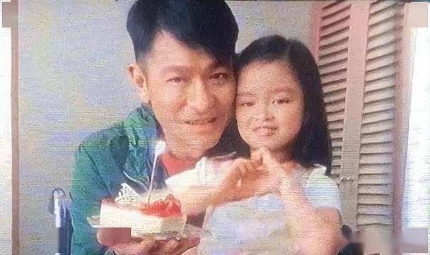 刘德华女儿刘向蕙：鲜为人知的成长故事和不为人知的另一面