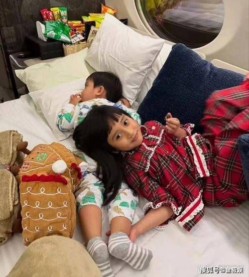 刘德华女儿最近照片引围观 网友纷纷点赞可爱