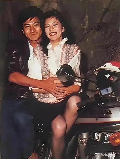 刘德华妹妹叫什么名字 为何很少人知道