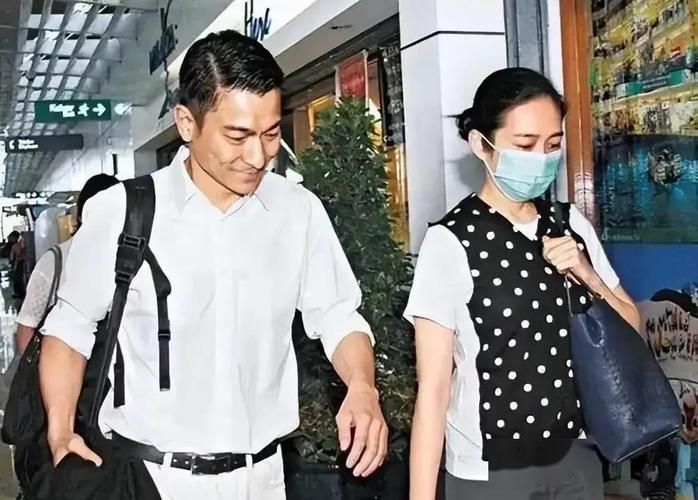 刘德华妻女出行，保镖团队如何保障安全？