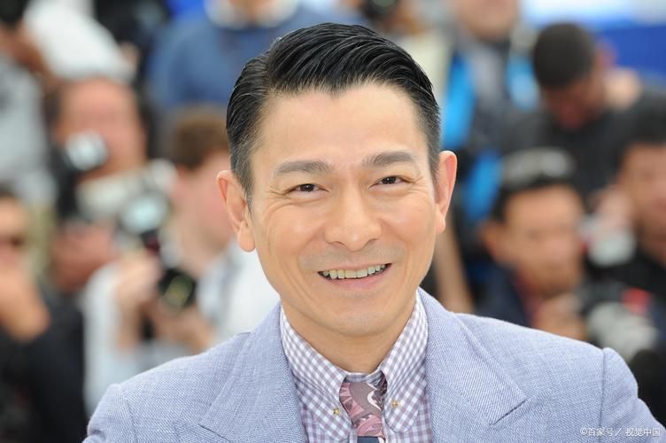 刘德华姓什么这个简单问题很多人答错