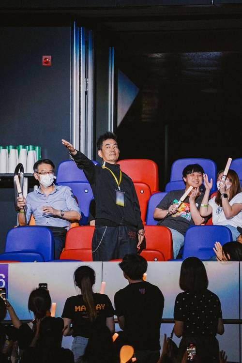 刘德华对任贤齐评价如何看两人多年友情故事
