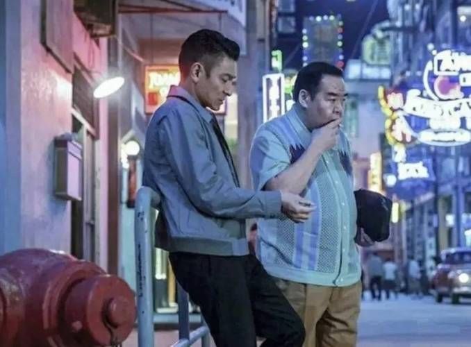 刘德华帮助郑则仕还债 娱乐圈真友情曝光