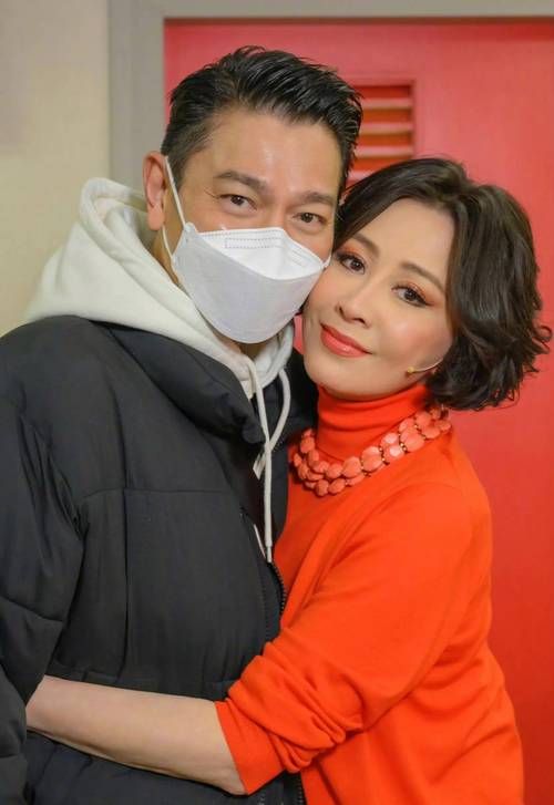 刘德华帮助郑则仕还债 娱乐圈真友情曝光