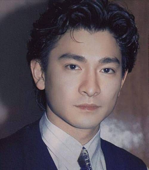 刘德华年轻时最帅的照片合集 看完感叹男神不老传说