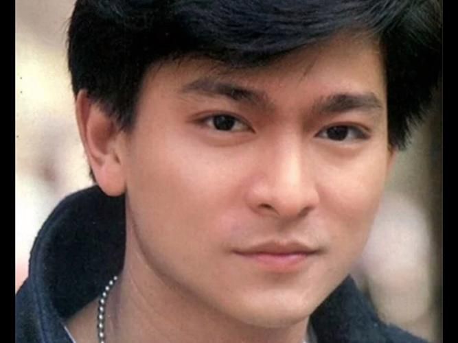 刘德华年轻时最帅的照片合集 看完感叹男神不老传说