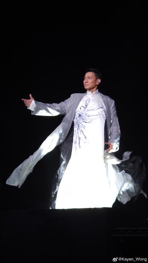 刘德华广州演唱会天意震撼来袭，全程高能