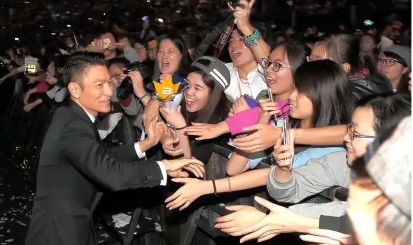 刘德华怎么死的粉丝们终于可以放心了