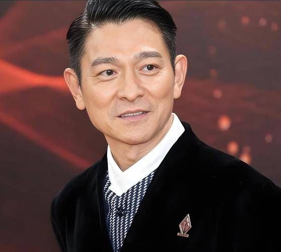 刘德华恩师有多厉害 看看他如何成就一代巨星
