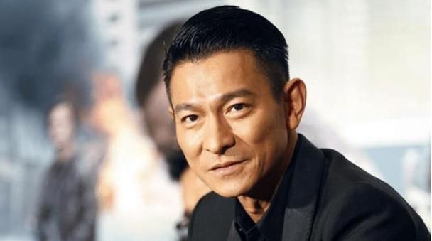 刘德华恩师有多厉害 看看他如何成就一代巨星