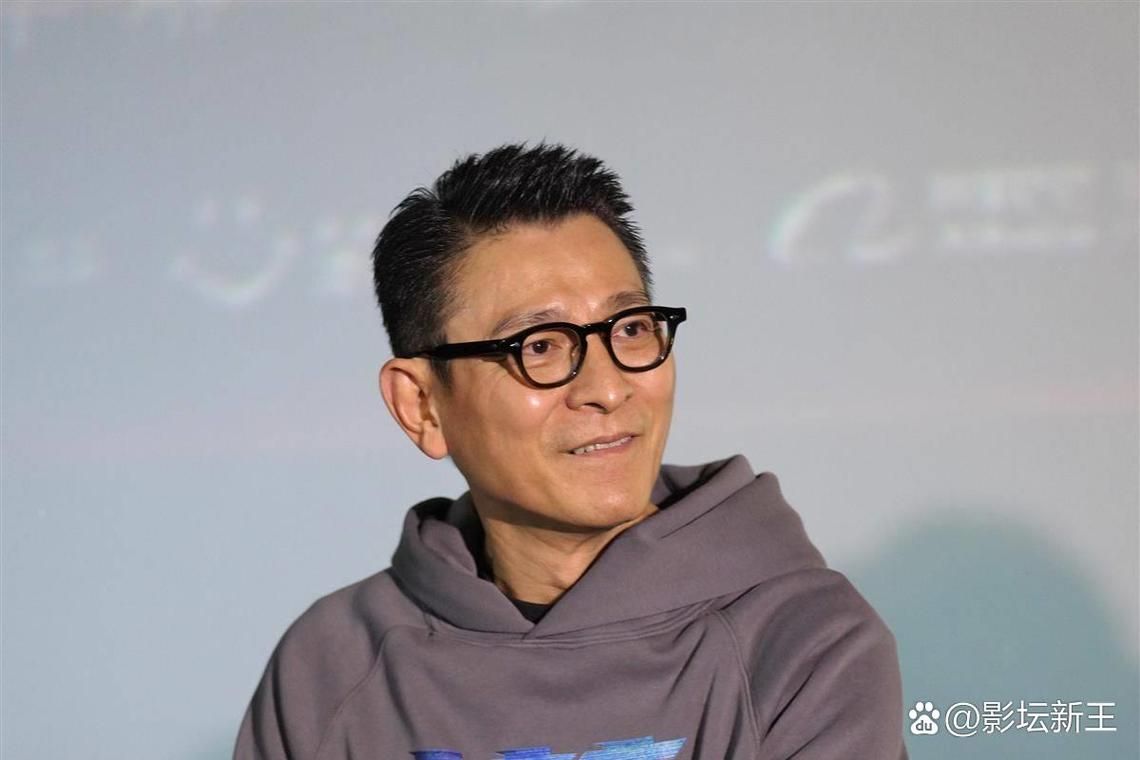 刘德华戴墨镜图片精选 展现巨星魅力
