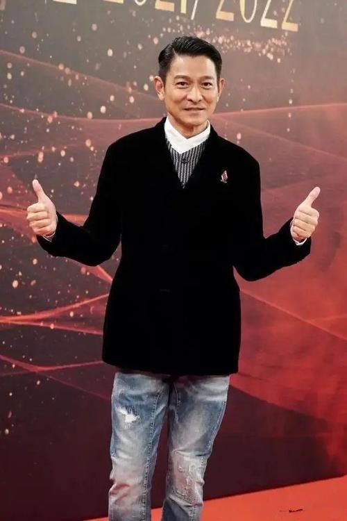 刘德华戴帽子图片高清 时尚穿搭值得收藏