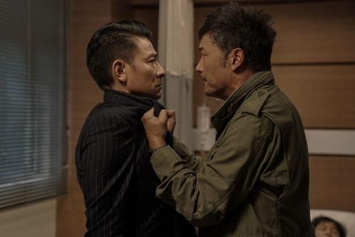 刘德华扫毒2：震撼动作场面，精彩不容错过！
