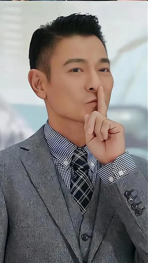 刘德华抖音视频集锦：那些你可能错过的瞬间！