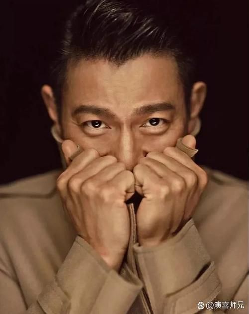 刘德华抽烟头像曝光 网友直呼太有男人味了