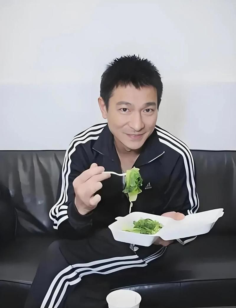 刘德华是如何保持身材的？他的减肥方法你值得拥有！