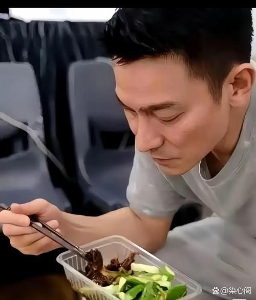 刘德华是如何保持身材的？他的减肥方法你值得拥有！