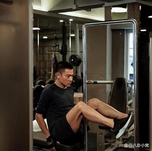 刘德华暴瘦背后隐藏的秘密：健康问题还是另有隐情？
