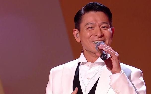 刘德华最辉煌的演唱会现场气氛燃爆全场