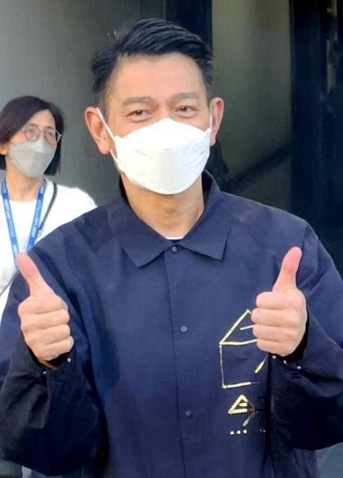 刘德华最近生病了吗 粉丝关心他的身体近况
