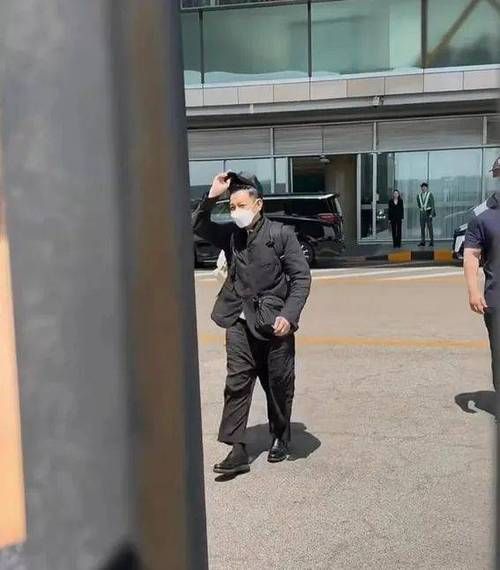 刘德华最近生病了吗 粉丝关心他的身体近况