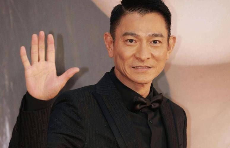刘德华最近生病了吗 粉丝关心他的身体近况