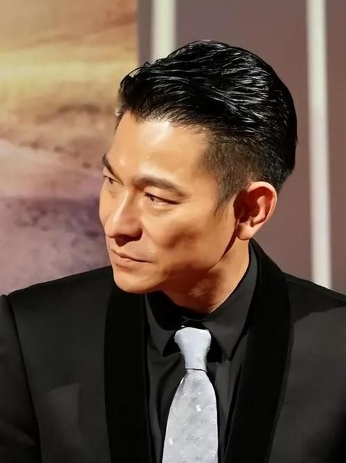 刘德华最近行程大公开 看看他最近在忙什么