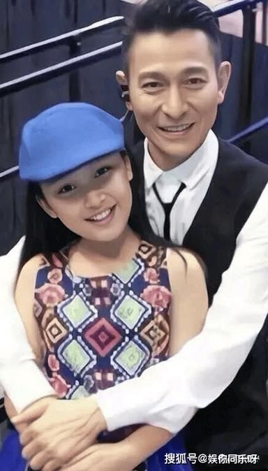 刘德华有几个女朋友 盘点天王的绯闻女友