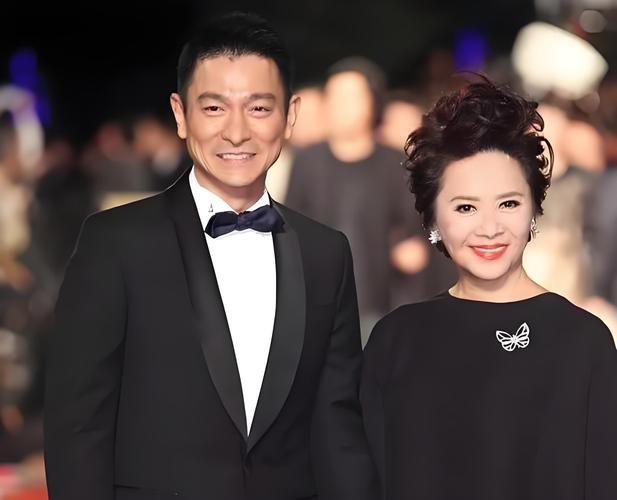 刘德华有几个孩子 明星家庭生活大揭秘