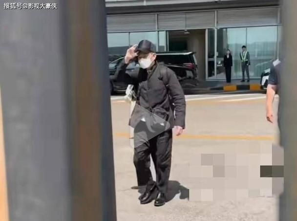刘德华有飞机吗明星出行方式大比拼