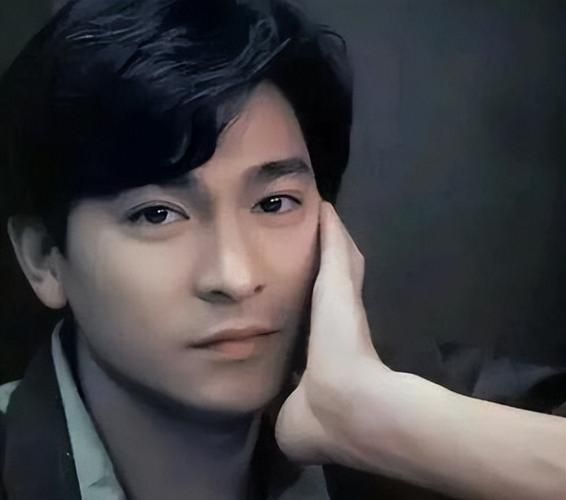 刘德华本名叫什么 没想到他的原名这么接地气