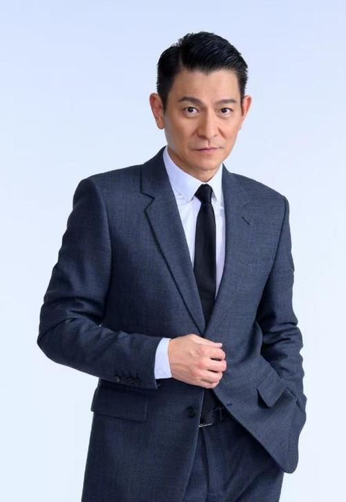 刘德华本名是什么揭秘天王真实姓名由来