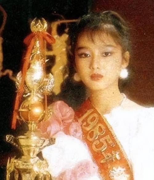 刘德华朱丽倩婚姻揭秘 为何她成为天王唯一选择