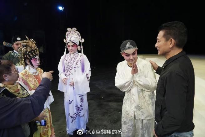 刘德华桃花源：这首冷门歌曲为何让人一听就上头？