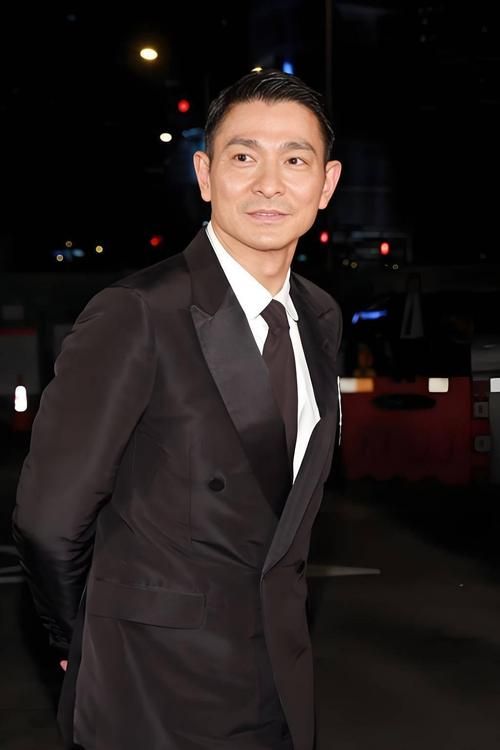 刘德华欠债4000万是真是假 当事人终于回应