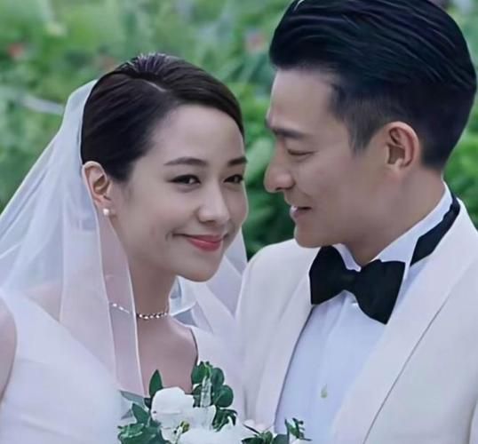 刘德华比他老婆大几岁 年龄差背后的幸福生活