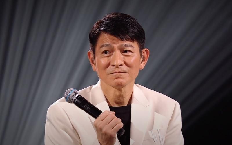 刘德华毛阿敏今天是你的生日经典合唱感动无数观众