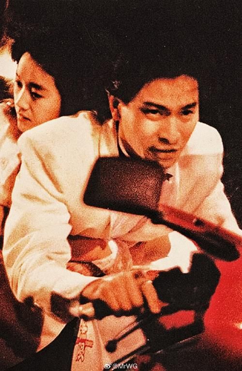 刘德华法内情：重温80年代的动人旋律