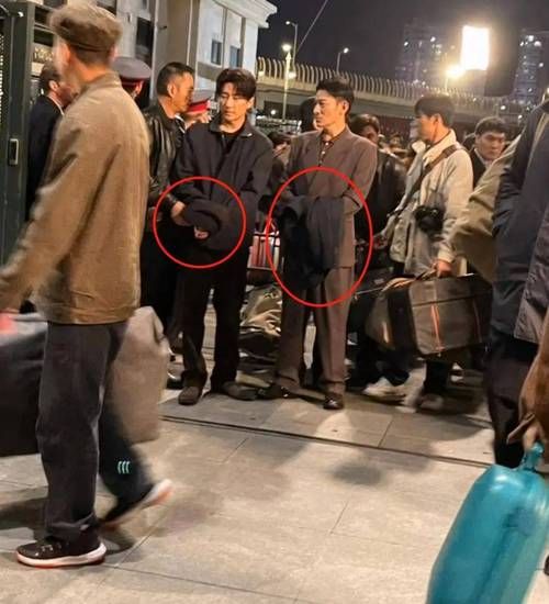 刘德华深夜哈尔滨街头拜佛，引网友热议纷纷