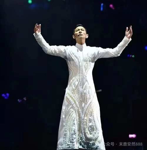 刘德华湖南演唱会回顾：经典歌曲燃爆全场