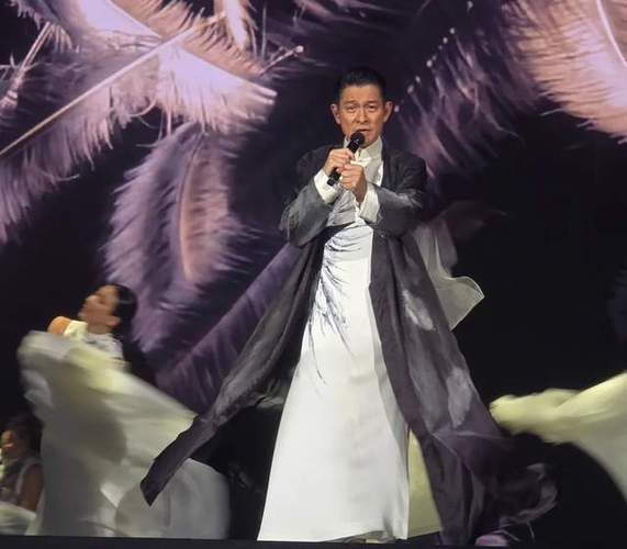 刘德华演唱会因台风取消，如何快速办理退票？