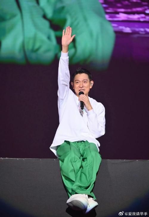 刘德华演唱会必唱曲目：峰回路转，带你重回青春岁月