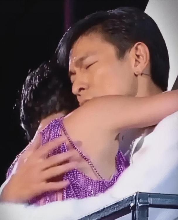 刘德华独唱我不够爱你深情演绎经典老歌