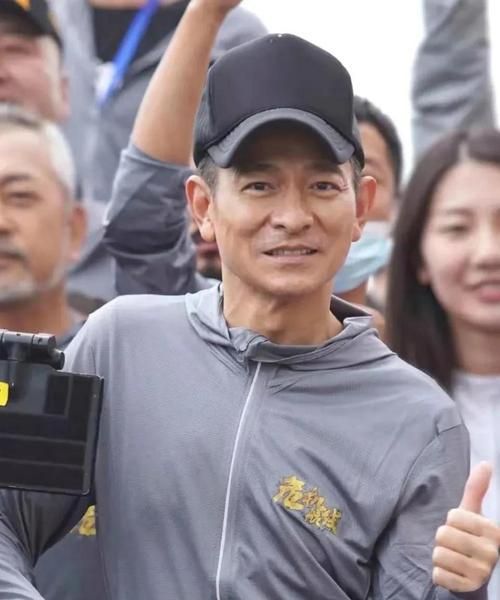 刘德华现在在干嘛 他的生活工作近况
