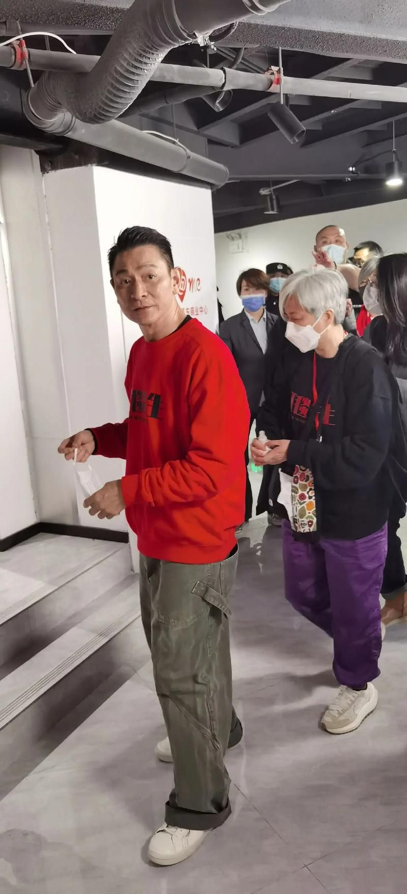 刘德华生儿子引发热议粉丝激动不已