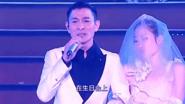 刘德华生日：粉丝齐聚庆生，见证天王魅力瞬间