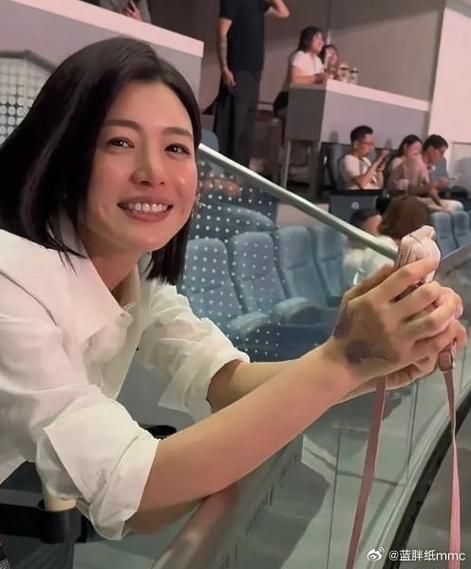刘德华的初恋女友曝光 原来是她陪伴年少时光