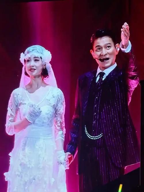 刘德华的初恋女友曝光 原来是她陪伴年少时光